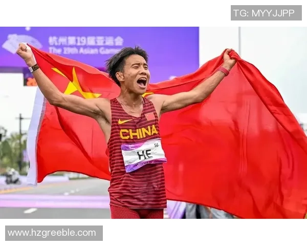 图集｜全运会首个跨境马拉松 何杰取得男人冠军
